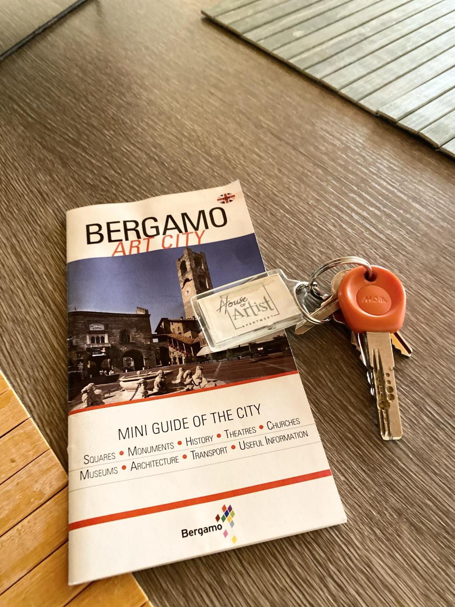 House Of Artist Appartement Bergamo Buitenkant foto